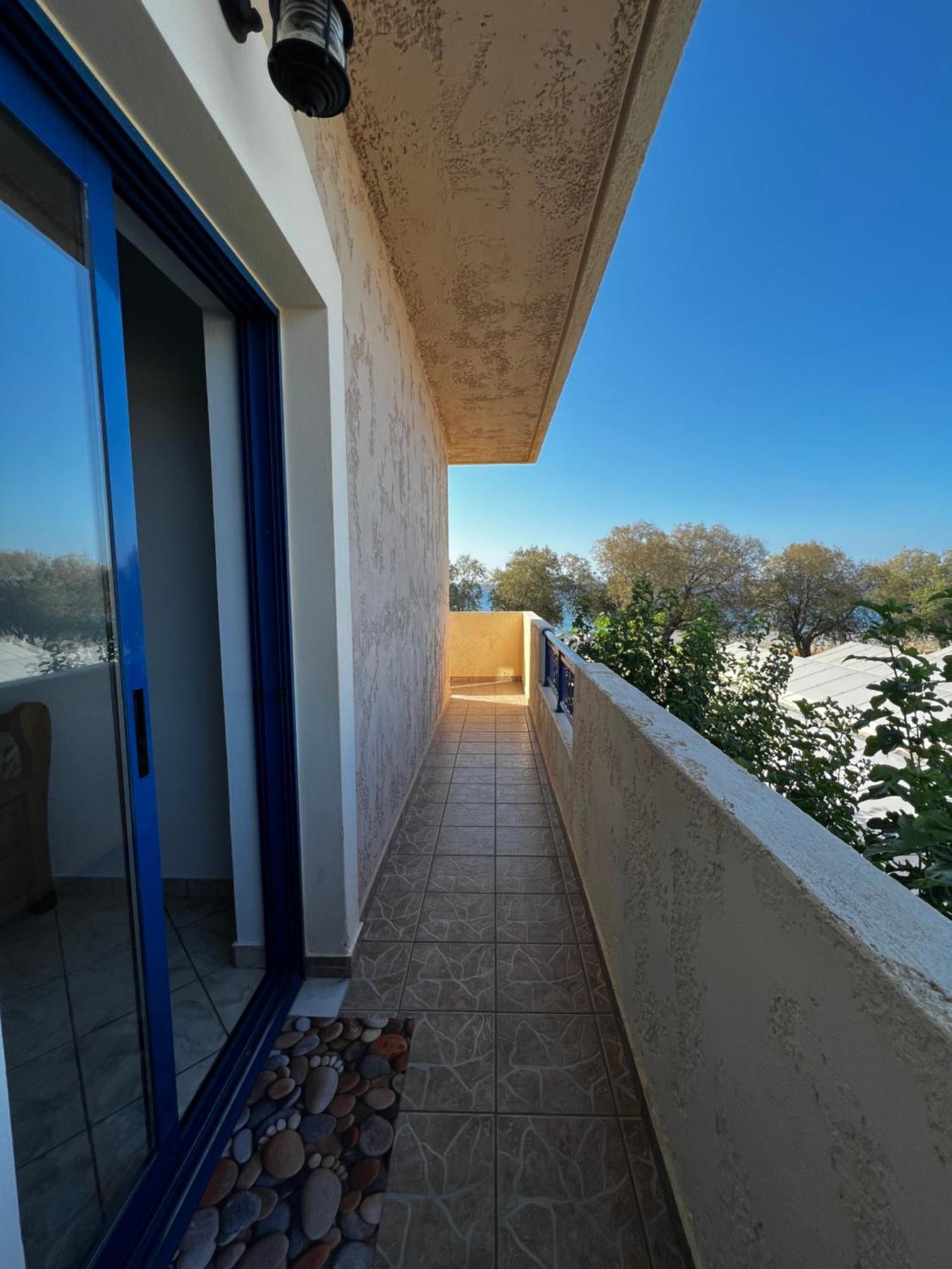 Grammeno Seaside Studios Palaiochora Exterior photo